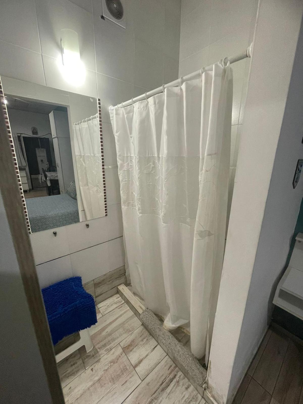 Ezeiza 1 Nuestro Lugar A 15 Minutos Del Aeropuerto Tranfer Opcional Desde Y Al Aeropuerto De Ezeiza Las 24 Horas Pet Friendly Екстер'єр фото